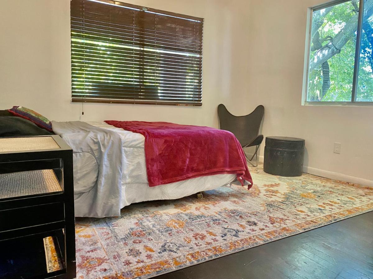 Cool & Cozy Homestay Miami Luaran gambar